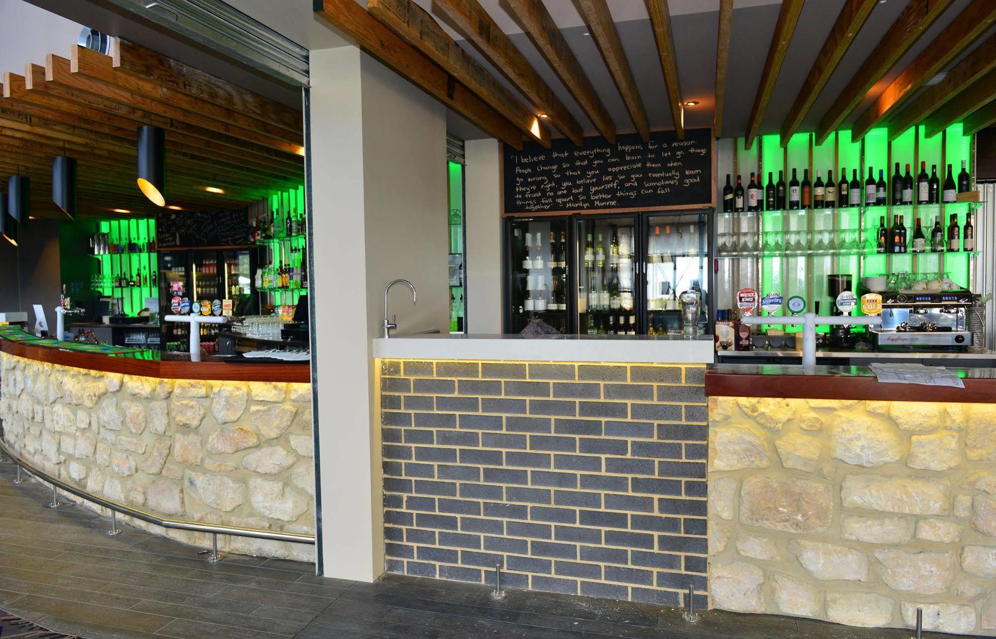 Waikerie Hotel Motel Bagian luar foto